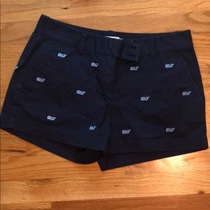 Vineyard Vines - Navy whale print shorts
